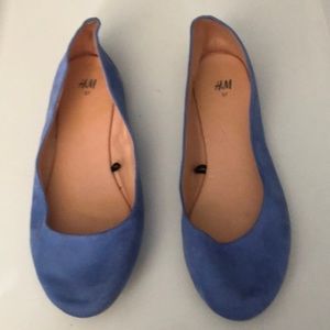 H&M Periwinkle woman size 37 flats